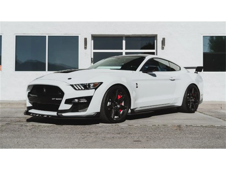 2020 Shelby GT350 - Image 2 of 16