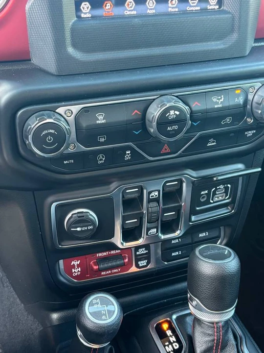 2020 Jeep JT Gladiator - Image 8 of 12