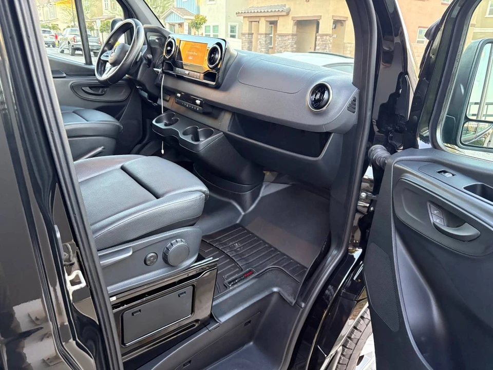 2020 Mercedes-Benz VS30 Sprinter - Image 12 of 15