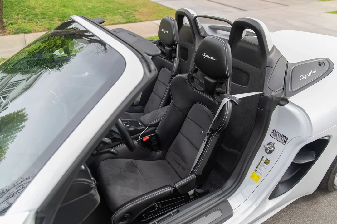 2020 Porsche 718 Boxster Spyder - Image 8 of 9