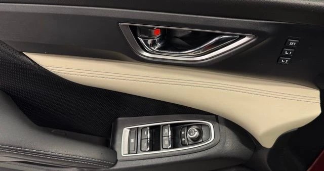2020 Subaru - Image 25 of 31