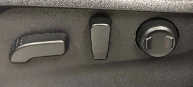 2020 Subaru - Image 26 of 31