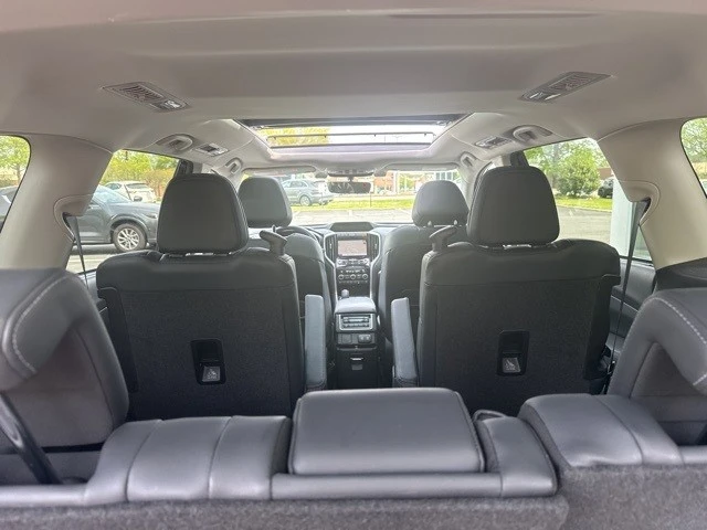 2020 Subaru - Image 8 of 12