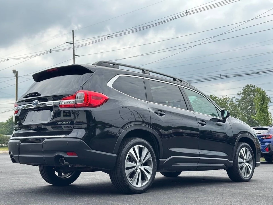 2020 Subaru - Image 19 of 31
