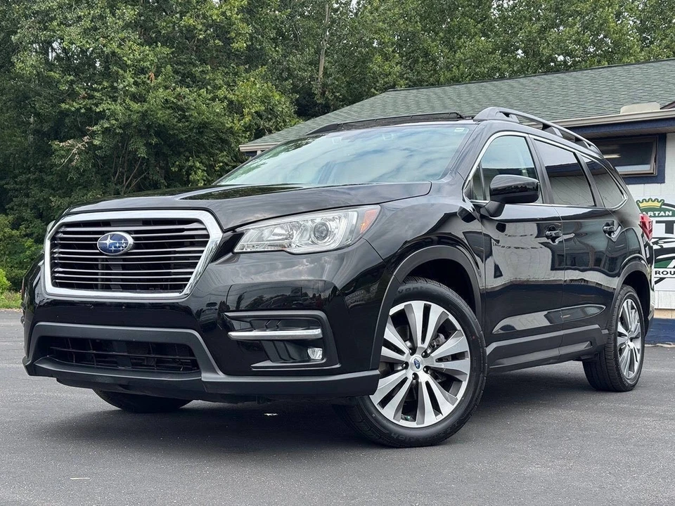2020 Subaru - Image 12 of 31