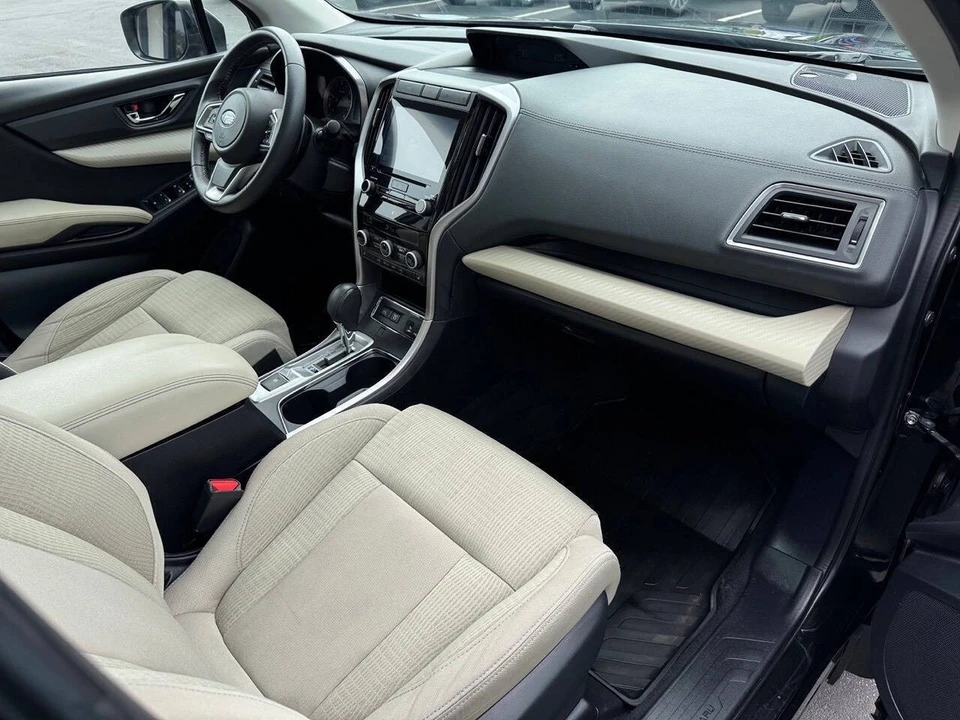 2020 Subaru - Image 2 of 31
