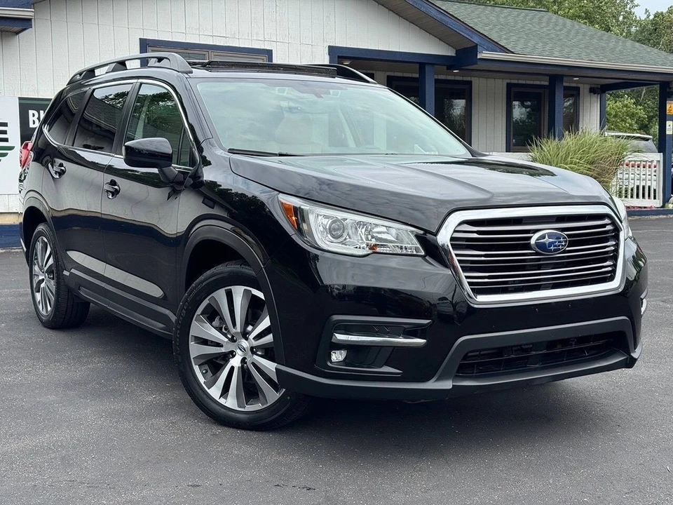 2020 Subaru - Image 5 of 31