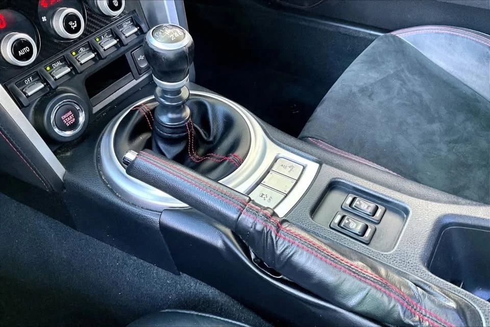 2020 Subaru BRZ 1st Gen - Image 17 of 20