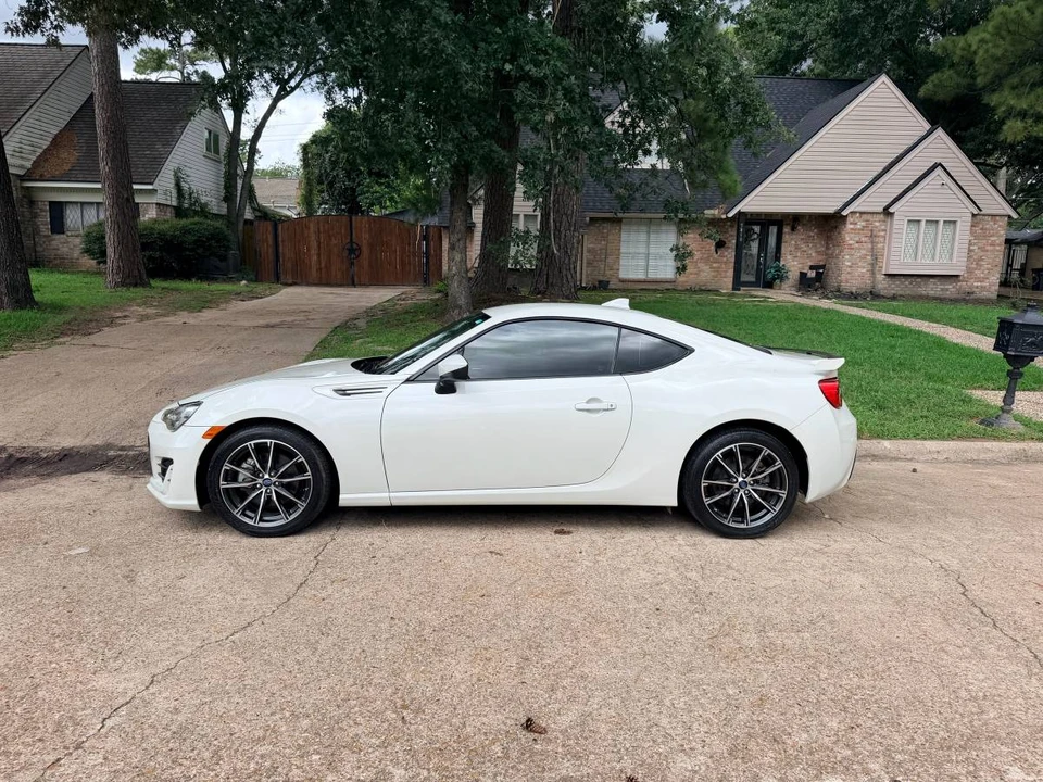 2020 Subaru BRZ 1st Gen - Image 7 of 22
