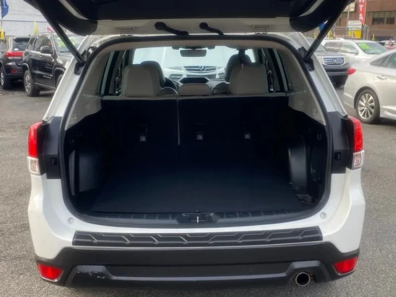 2020 Subaru Forester 5th Gen - Image 9 of 12
