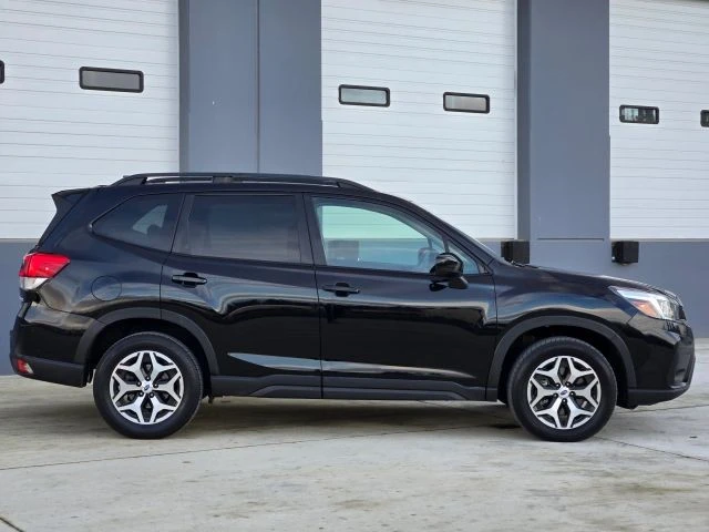 2020 Subaru Forester 5th Gen - Image 9 of 21