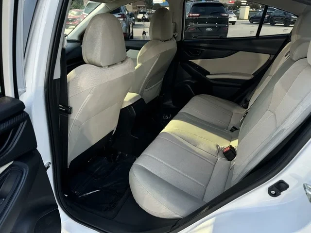 2020 Subaru Impreza 5th Gen - Image 16 of 18