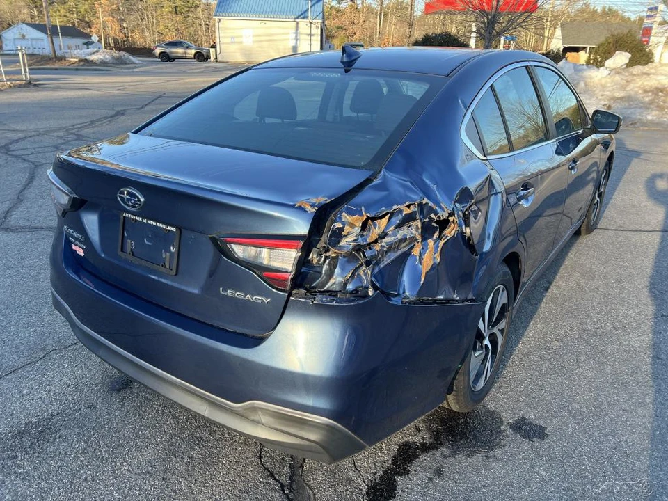 2020 Subaru Legacy 7th Gen - Image 9 of 12