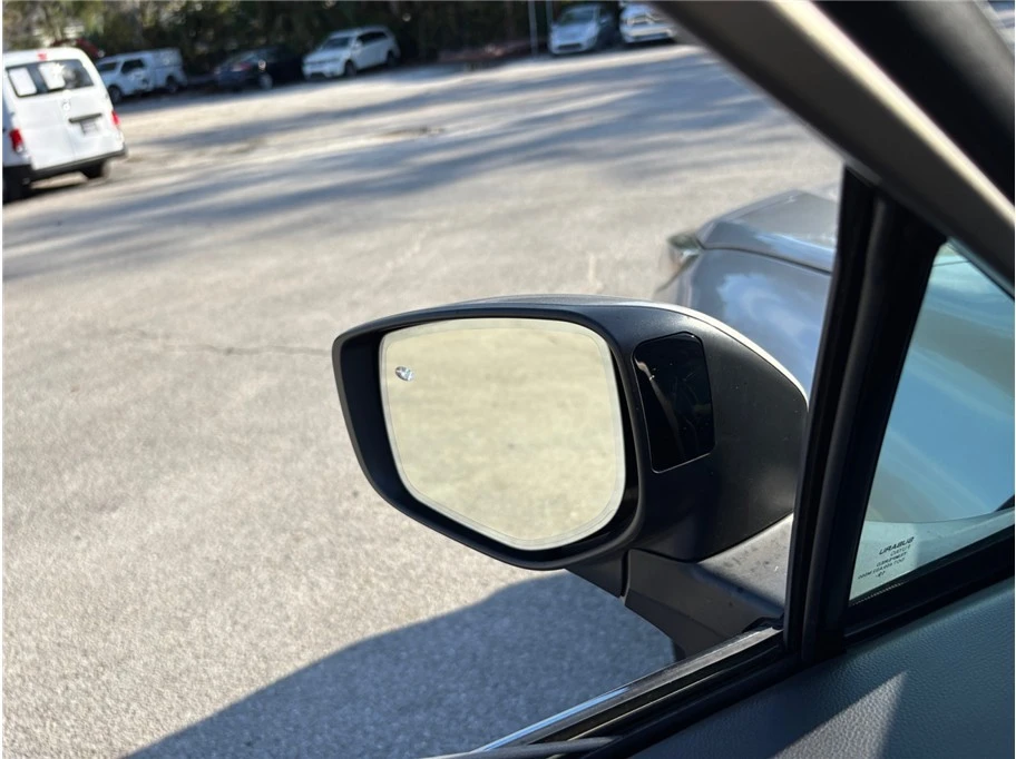 2020 Subaru Outback 6th Gen - Image 15 of 21