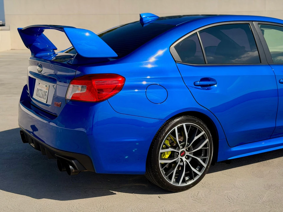 2020 Subaru Impreza WRX STi 4th Gen - Image 18 of 31