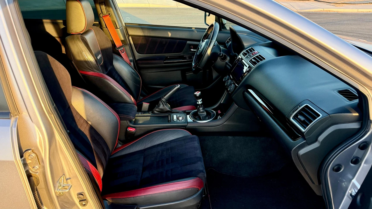 2020 Subaru Impreza WRX STi 4th Gen - Image 24 of 31