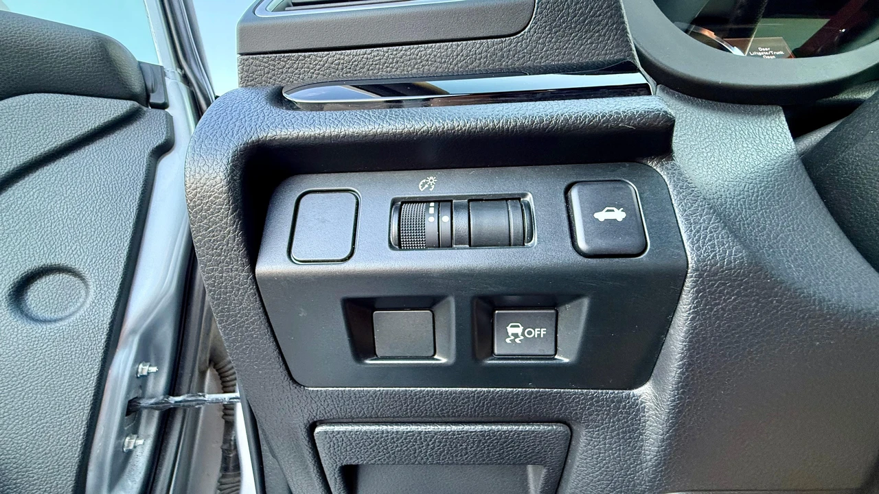 2020 Subaru Impreza WRX STi 4th Gen - Image 28 of 31