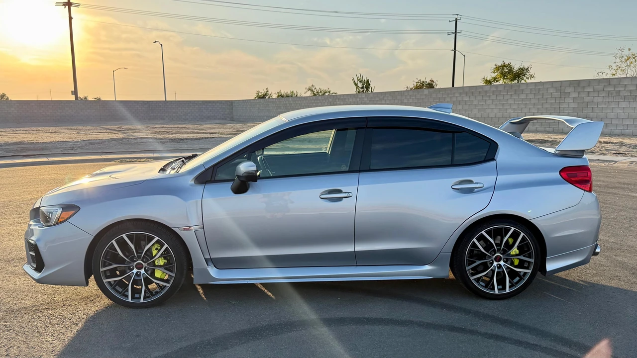 2020 Subaru Impreza WRX STi 4th Gen - Image 7 of 31