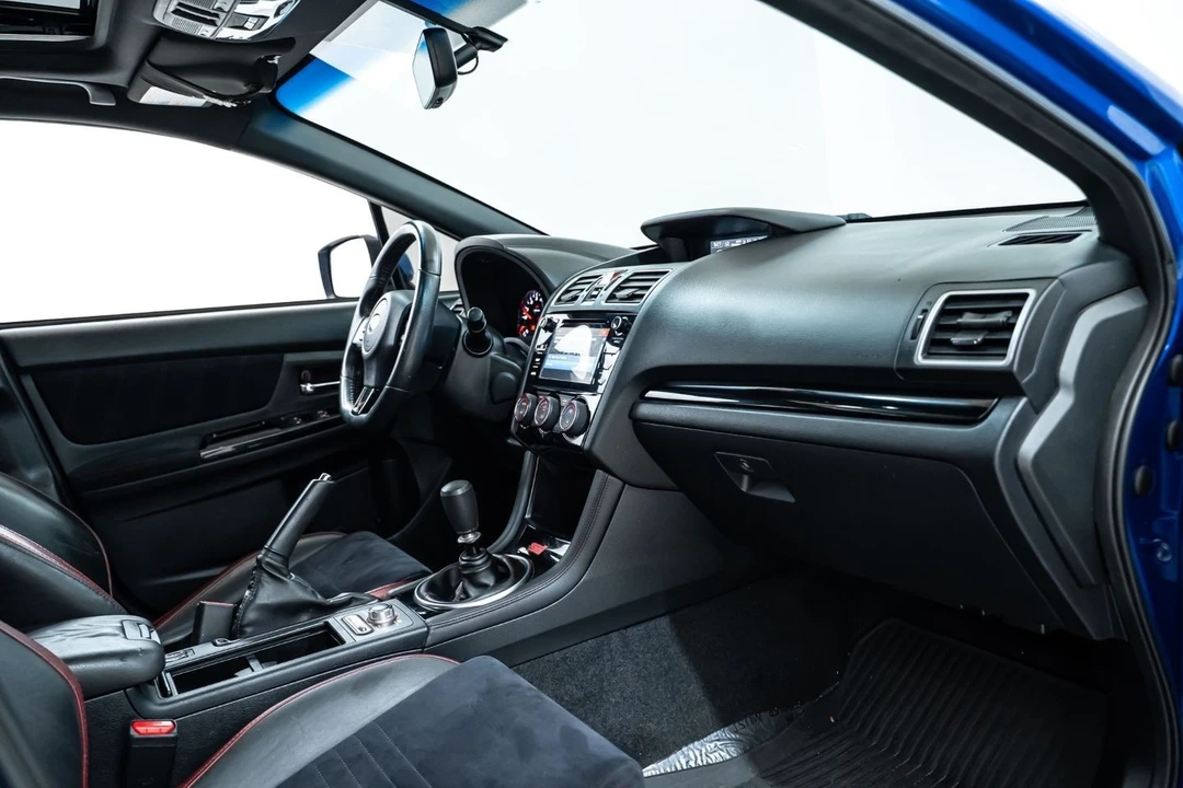 2020 Subaru Impreza WRX STi 4th Gen - Image 25 of 31
