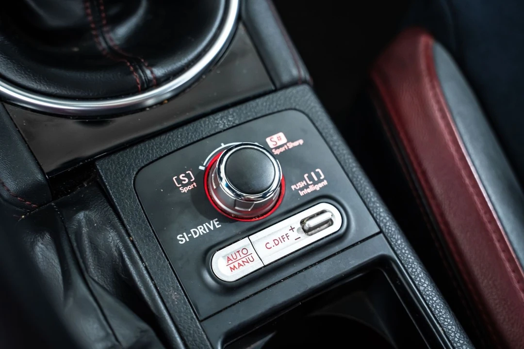 2020 Subaru Impreza WRX STi 4th Gen - Image 30 of 31