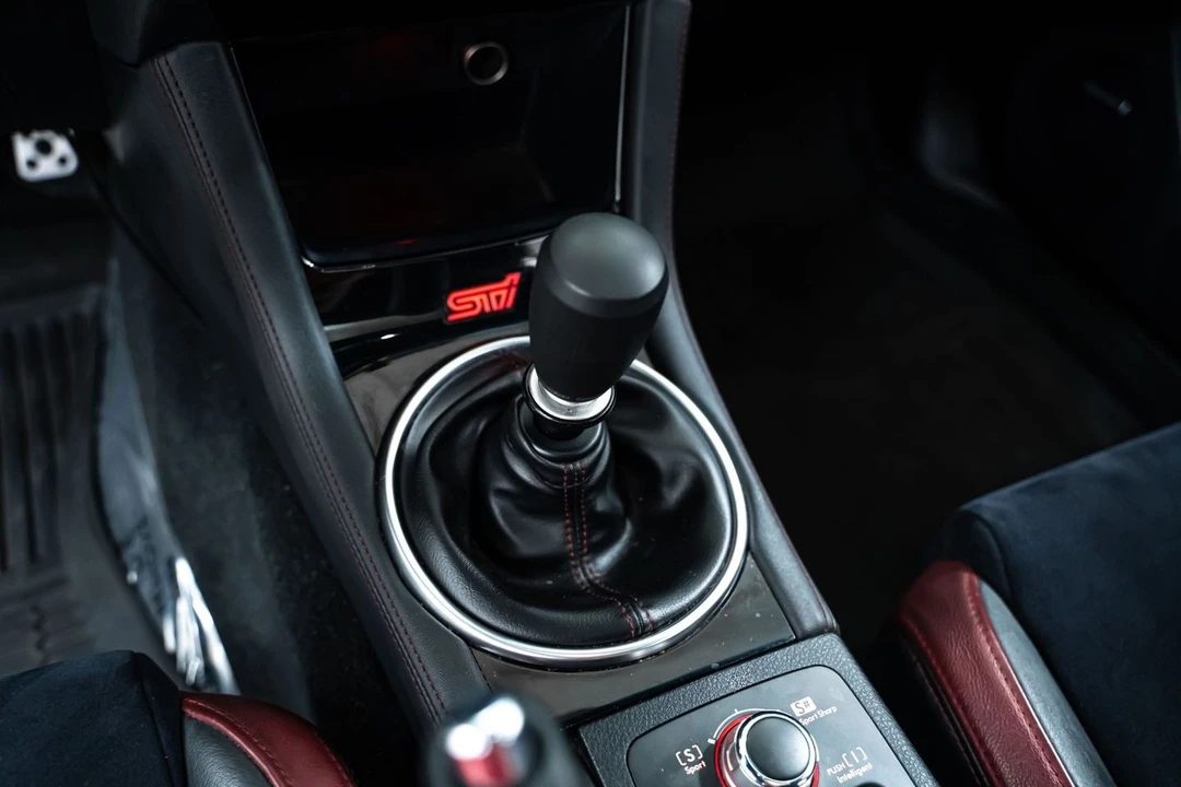 2020 Subaru Impreza WRX STi 4th Gen - Image 29 of 31