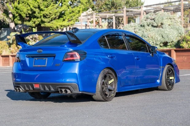 2020 Subaru Impreza WRX STi 4th Gen - Image 2 of 7