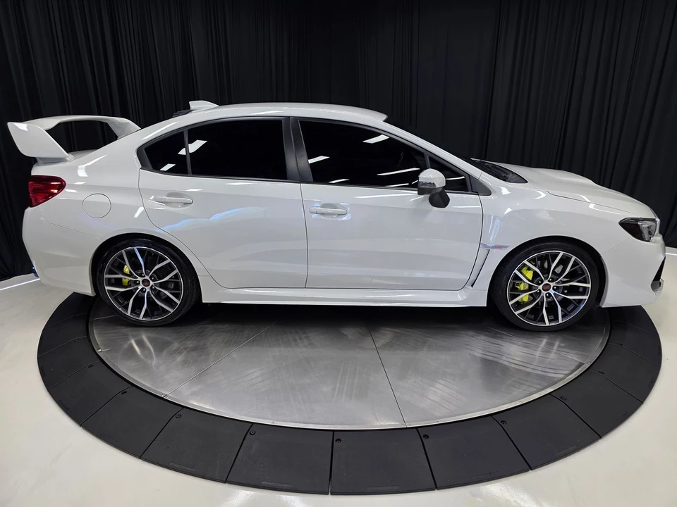 2020 Subaru Impreza WRX STi 4th Gen - Image 15 of 31