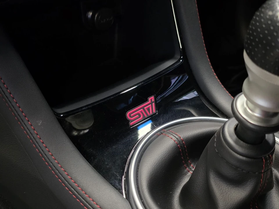 2020 Subaru Impreza WRX STi 4th Gen - Image 25 of 31