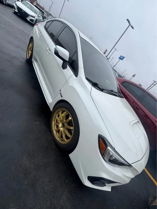 2020 Subaru - Image 3 of 6