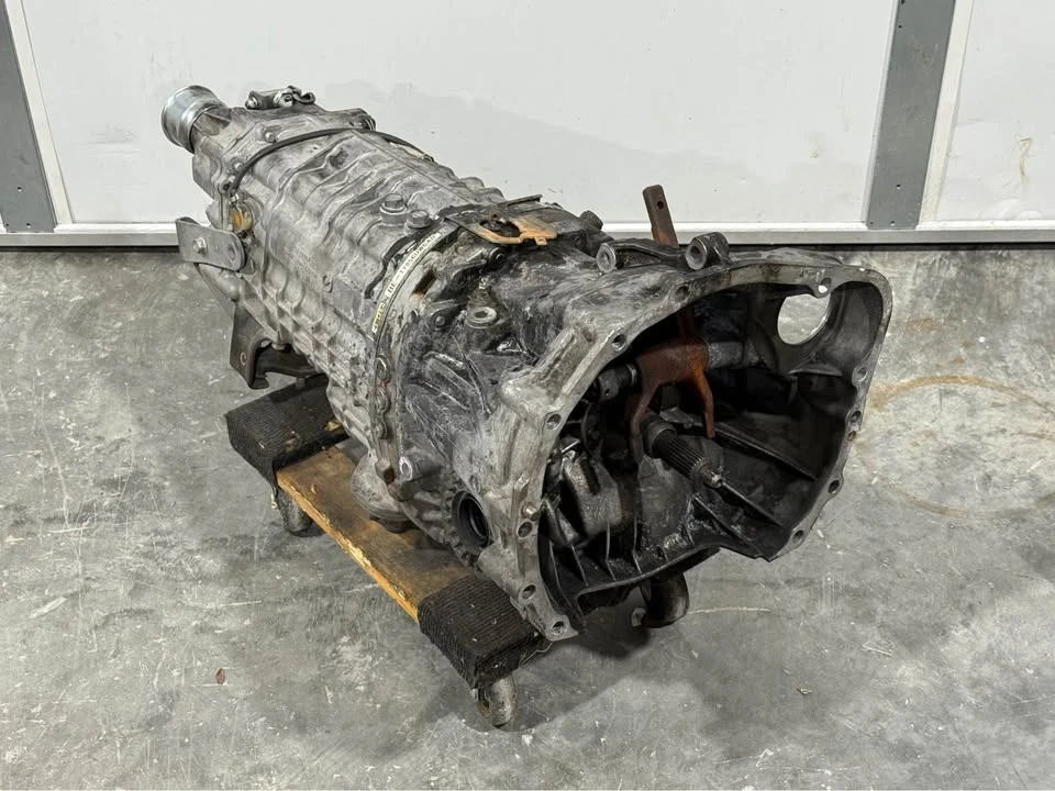 2020 Parts & Memorabilia Gearboxes - Image 4 of 9