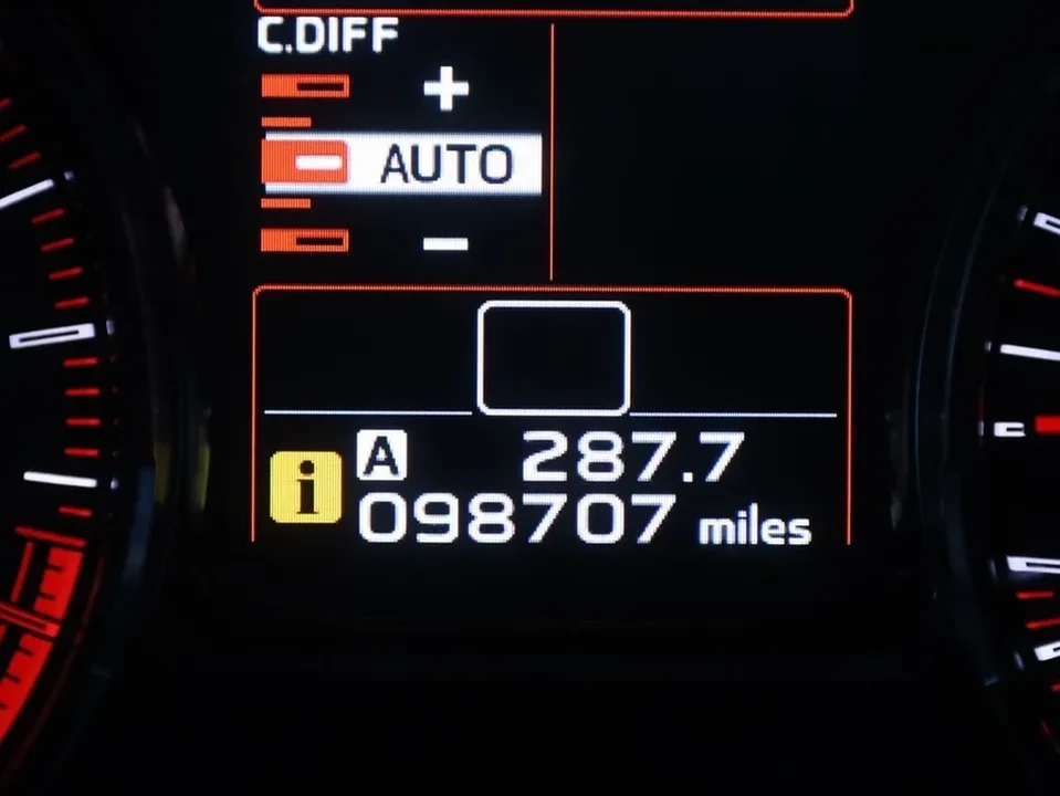 2020 Subaru Impreza 5th Gen - Image 14 of 15