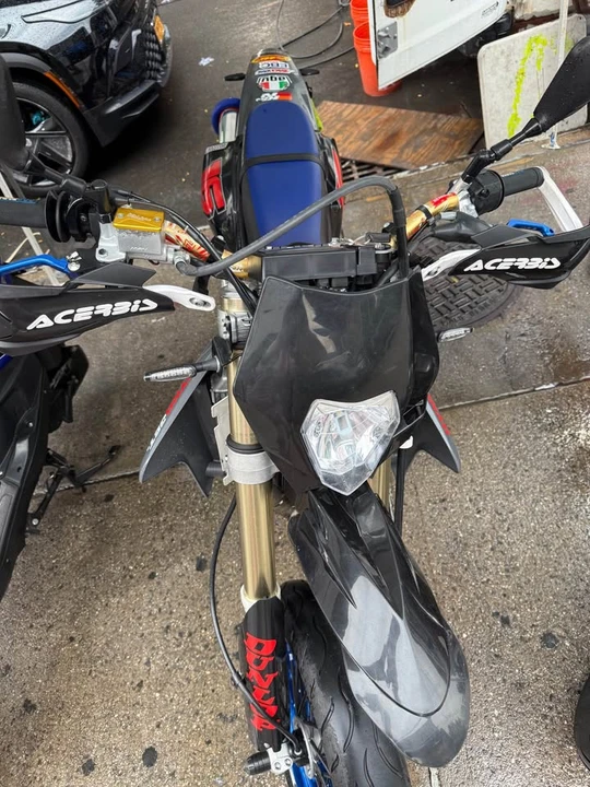 2020 Suzuki Motorcycles - Image 2 of 5