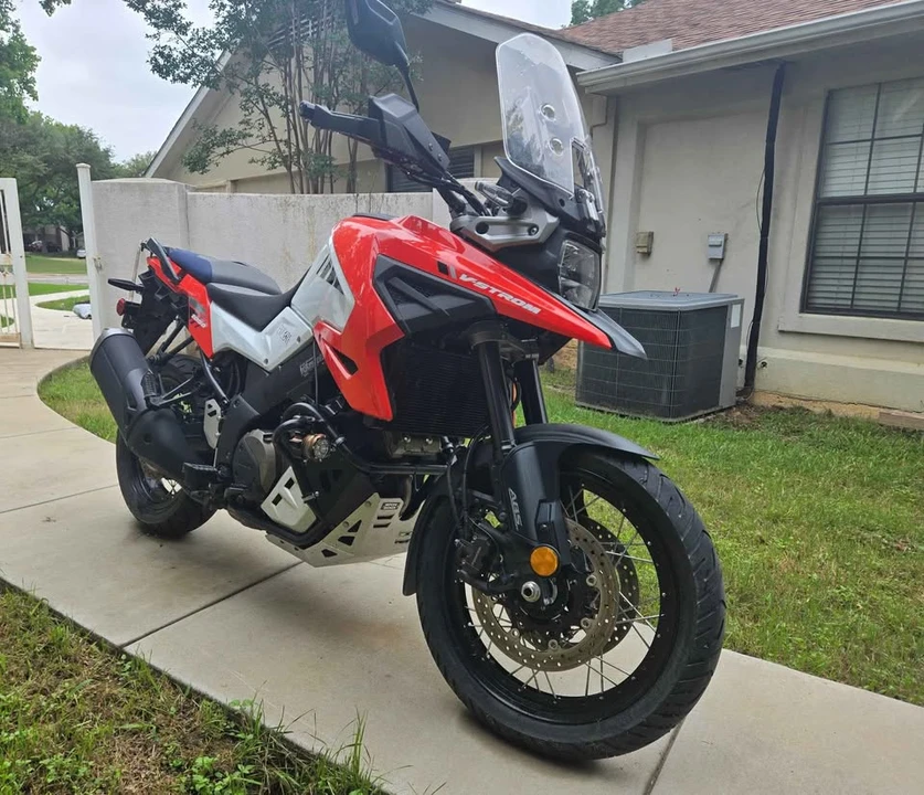 2020 Suzuki Motorcycles - Image 2 of 8