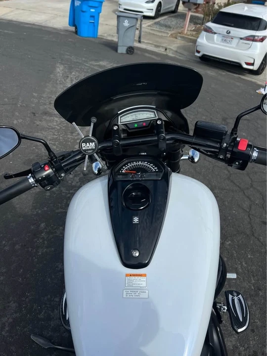 2020 Suzuki Boulevard - Image 9 of 10