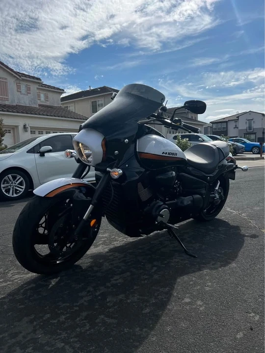 2020 Suzuki Boulevard - Image 2 of 10