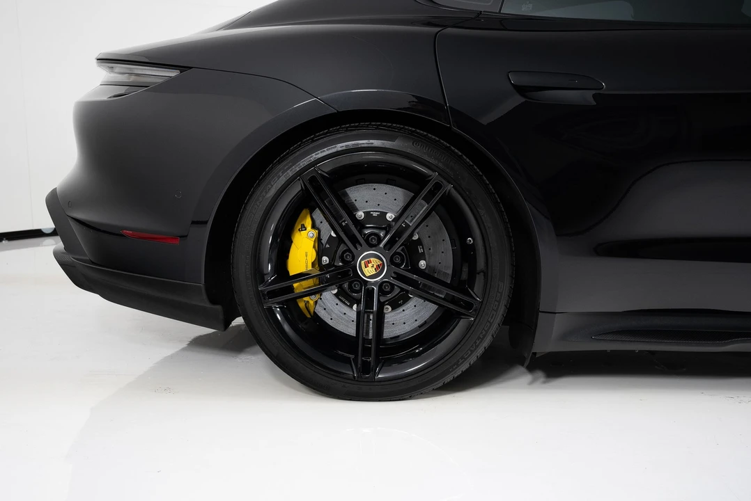 2020 Porsche Taycan Turbo S - Image 11 of 31