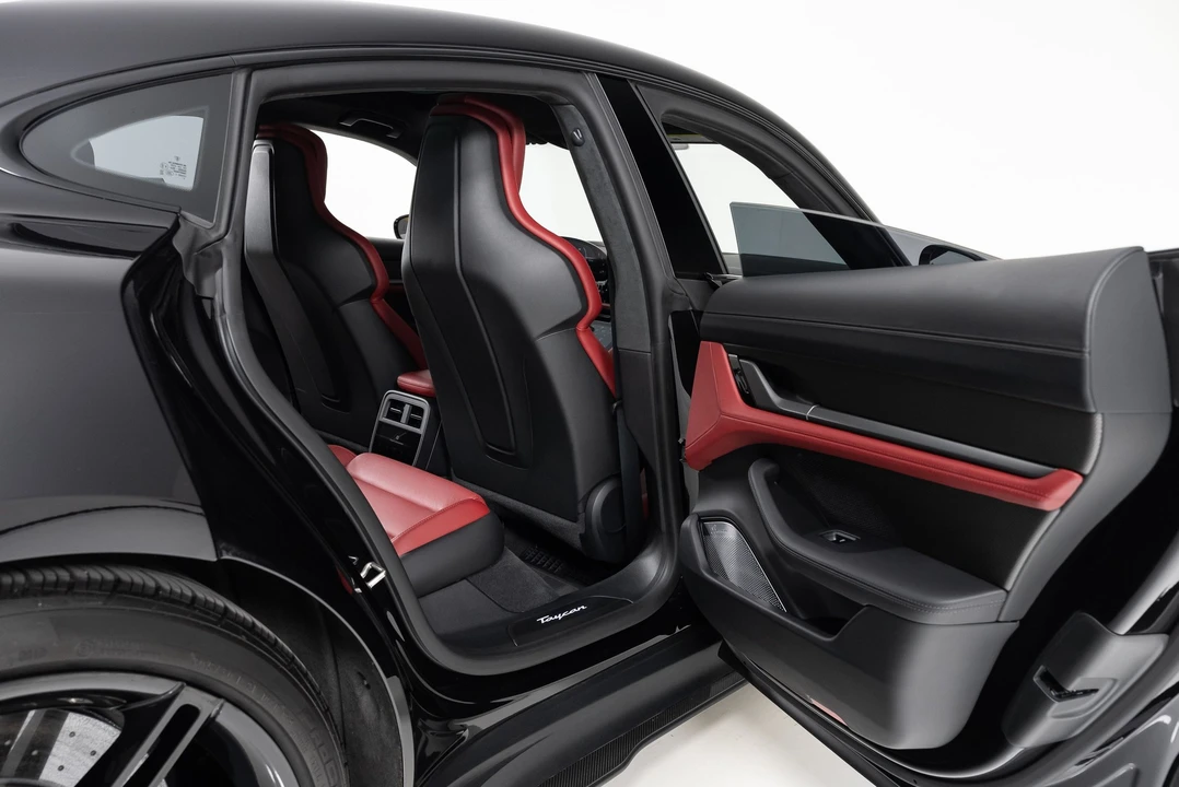 2020 Porsche Taycan Turbo S - Image 29 of 31