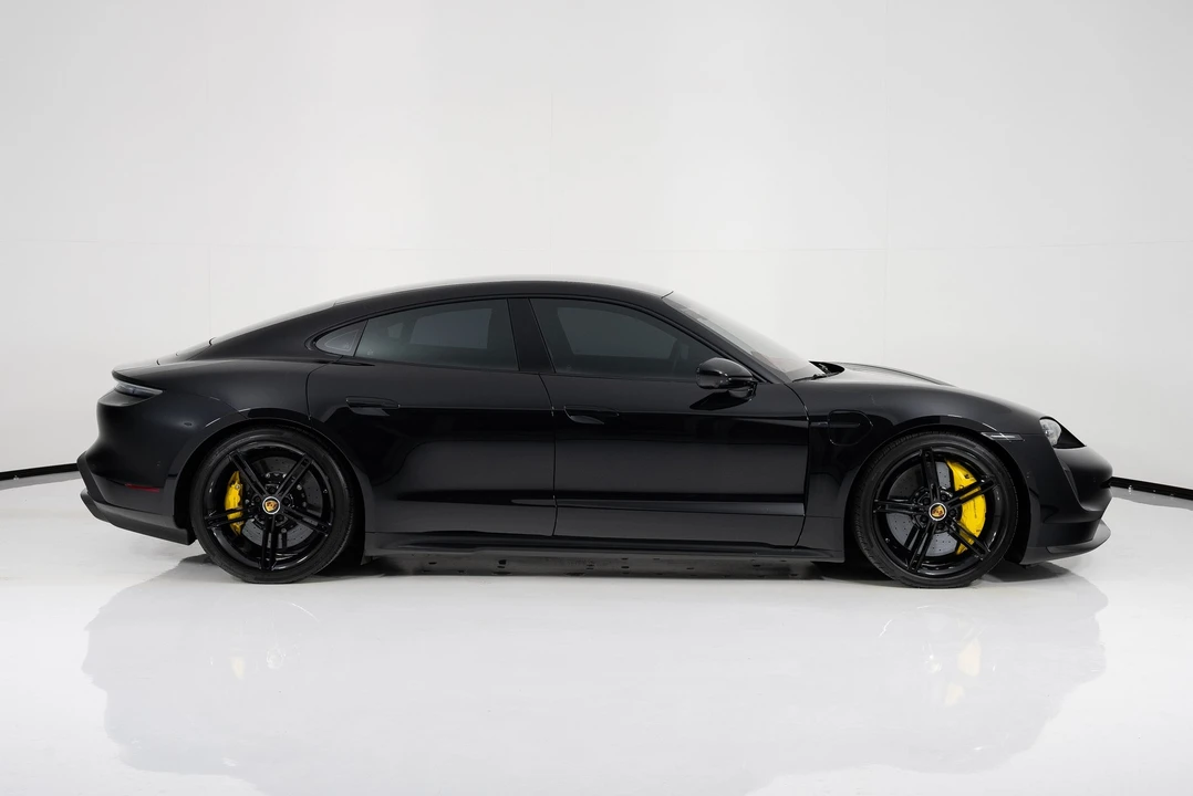 2020 Porsche Taycan Turbo S - Image 2 of 31