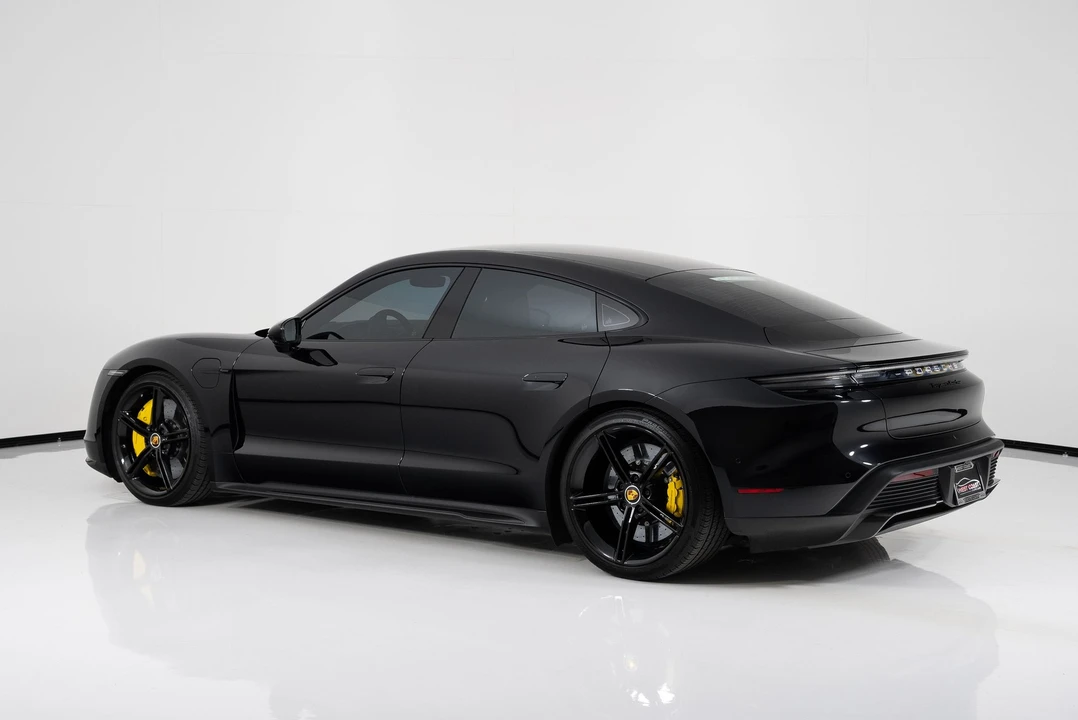 2020 Porsche Taycan Turbo S - Image 5 of 31