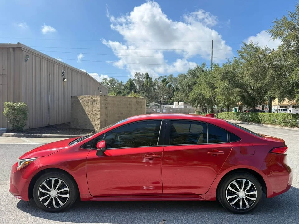 2020 Toyota Corolla 12th Gen - Image 5 of 10