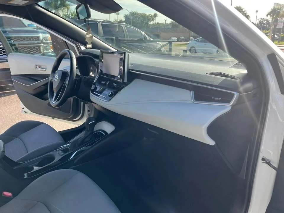 2020 Toyota Corolla 12th Gen - Image 5 of 6