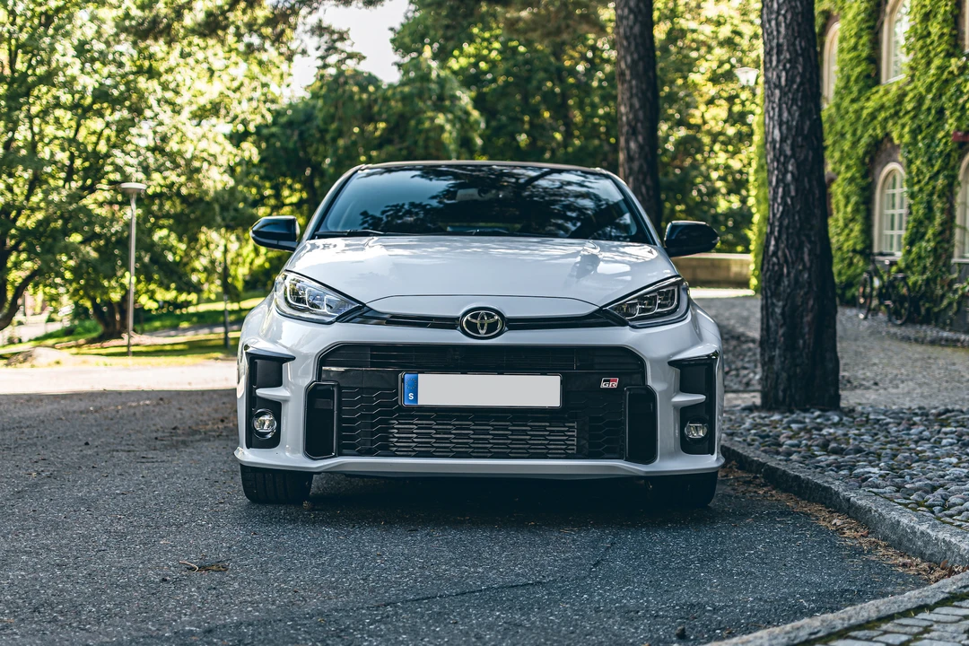 2020 Toyota Yaris - Image 3 of 31