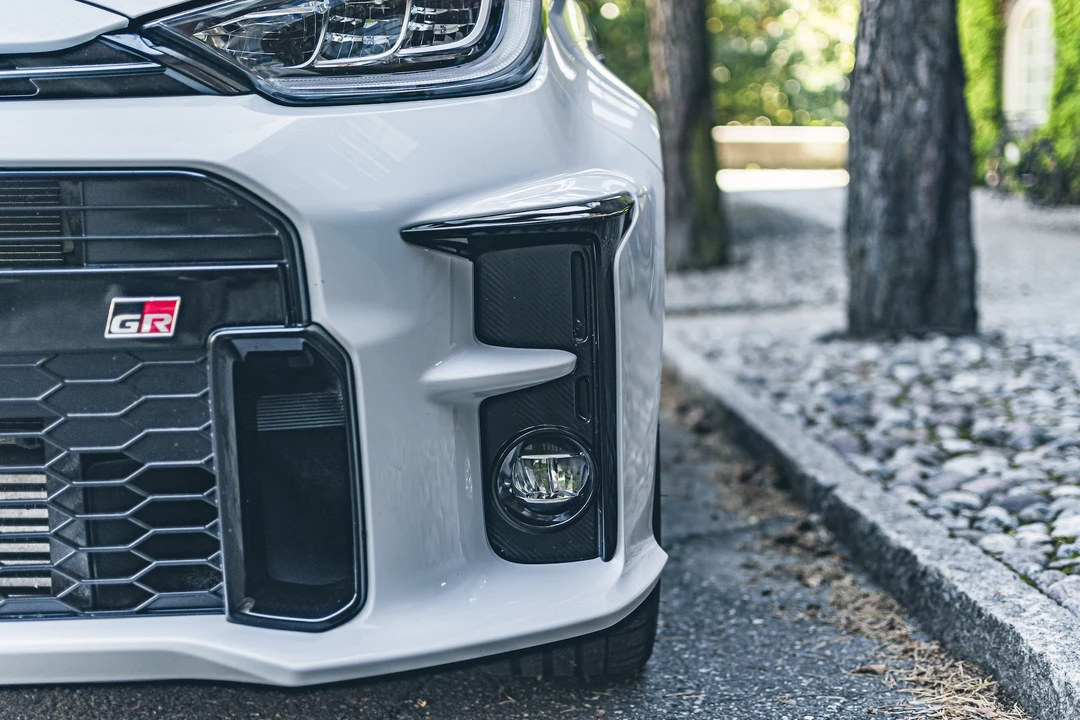 2020 Toyota Yaris - Image 18 of 31