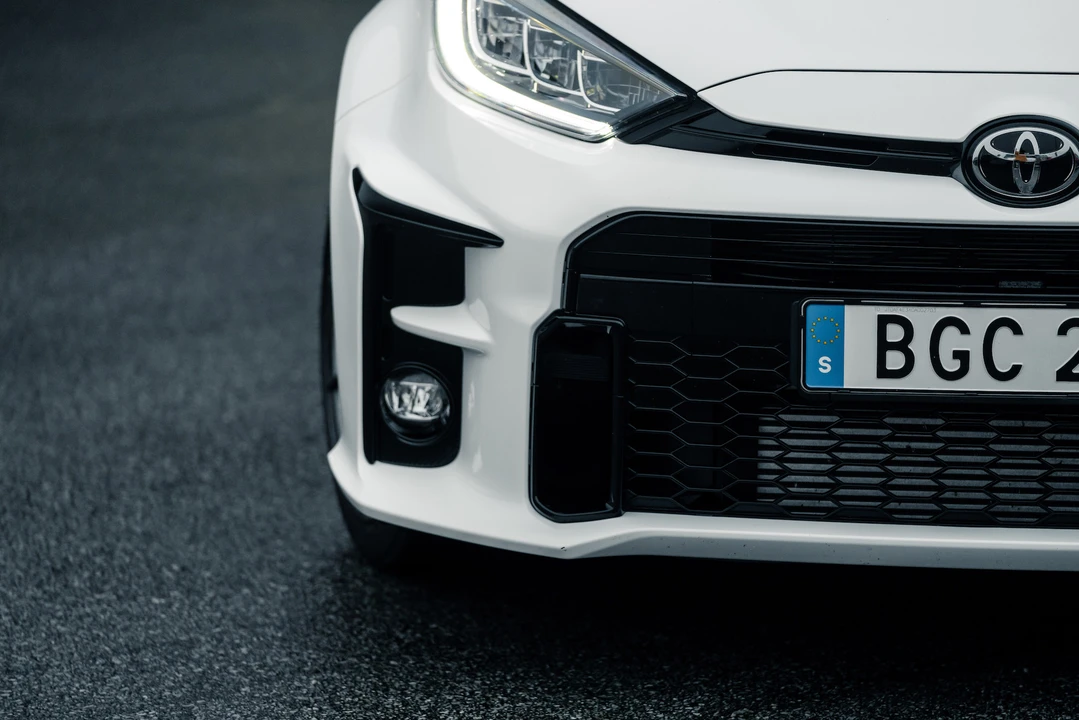 2020 Toyota Yaris - Image 21 of 31