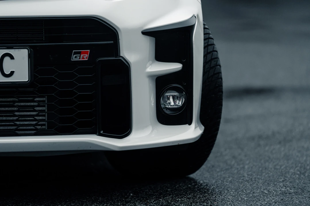 2020 Toyota Yaris - Image 24 of 31