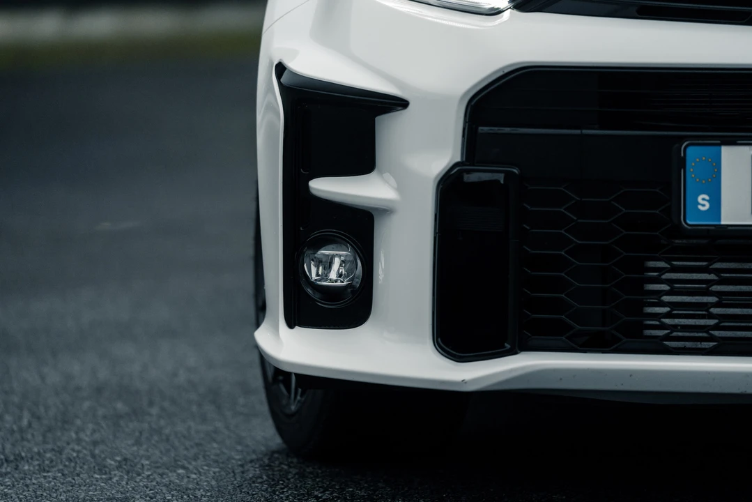 2020 Toyota Yaris - Image 25 of 31