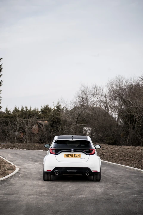 2020 Toyota Yaris - Image 25 of 31