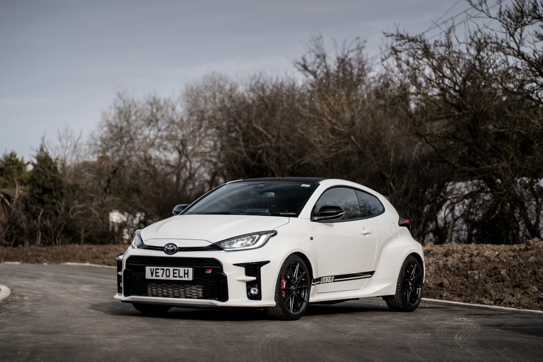 2020 Toyota Yaris - Image 7 of 31