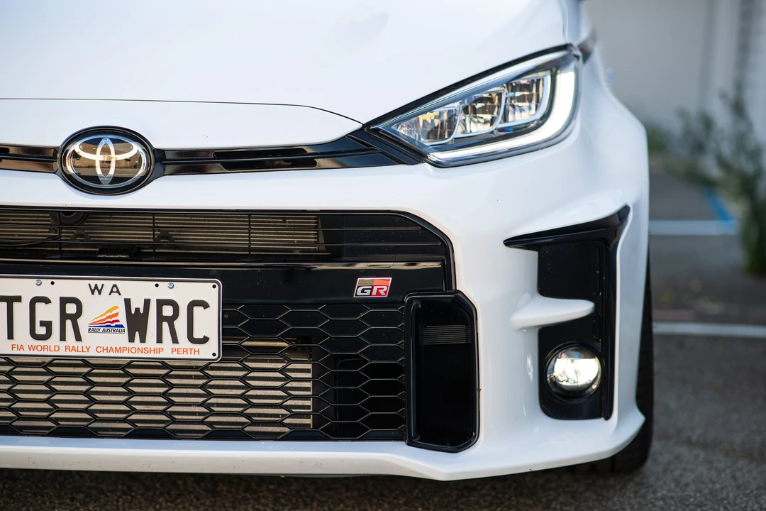 2020 Toyota Yaris - Image 17 of 31
