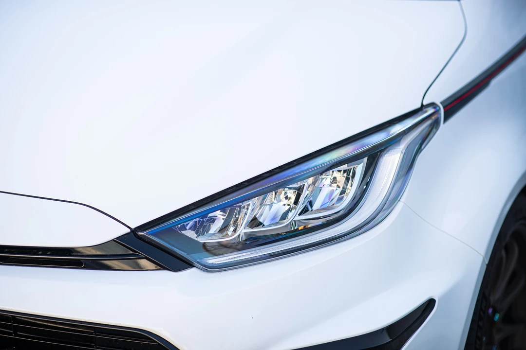 2020 Toyota Yaris - Image 18 of 31